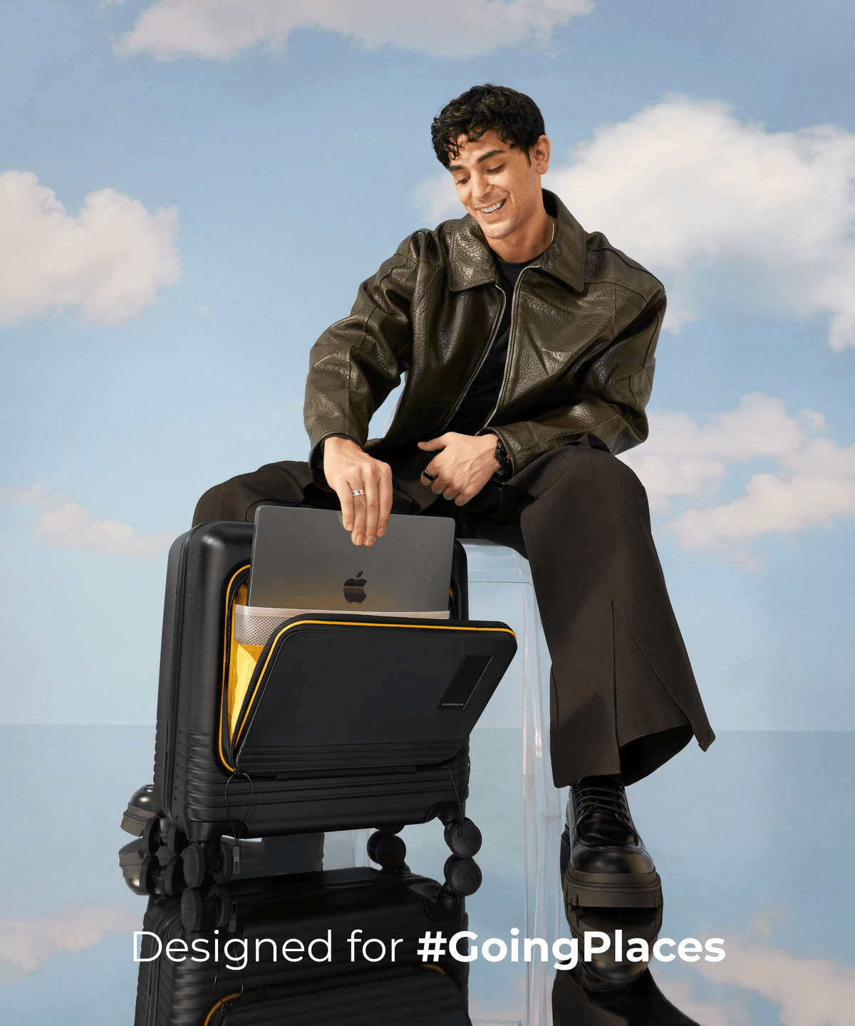 Cabin Overnighter Luggage - View 2 - Superr*