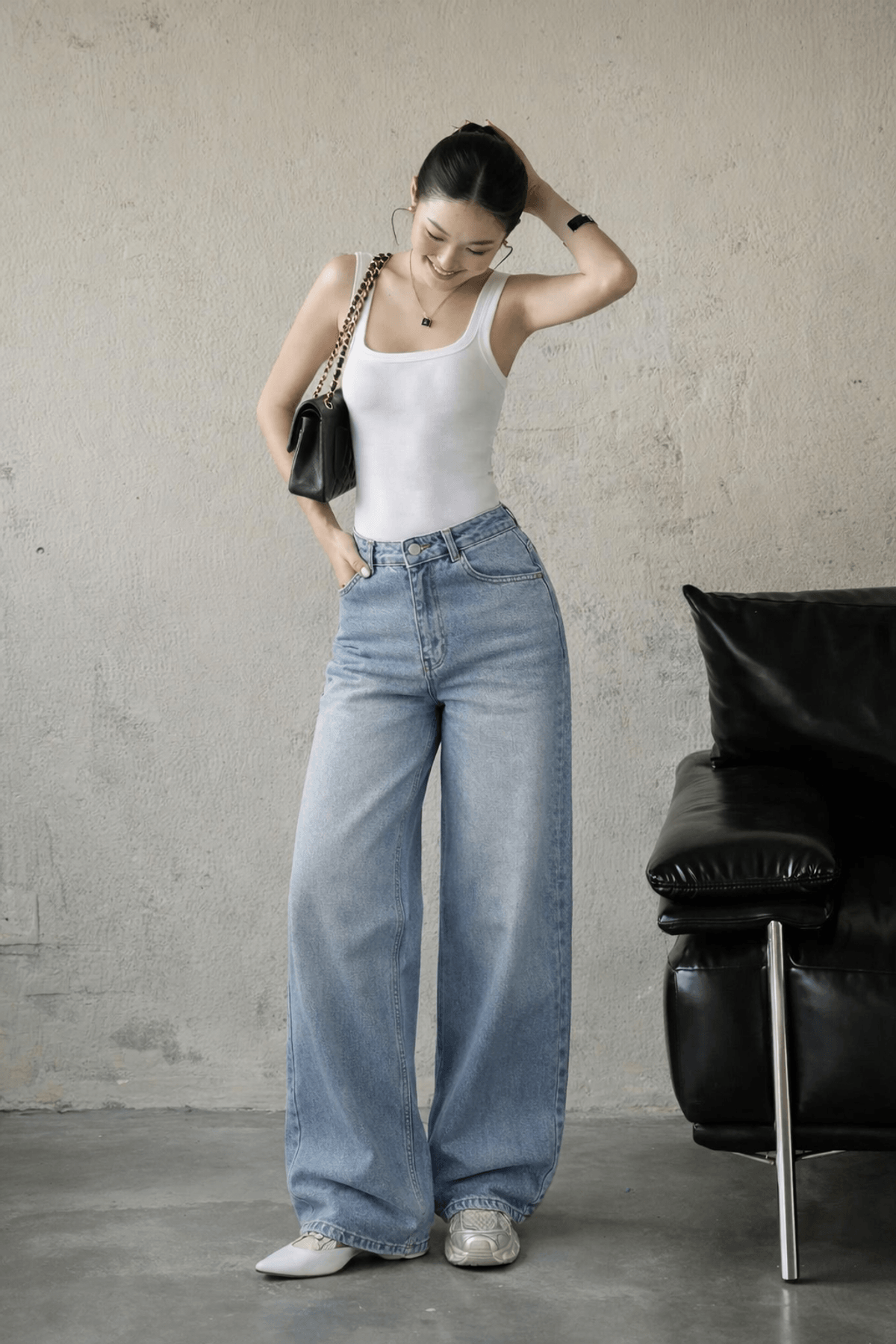 Bling Bleach Wide Leg Jeans - View 3 - Superr*