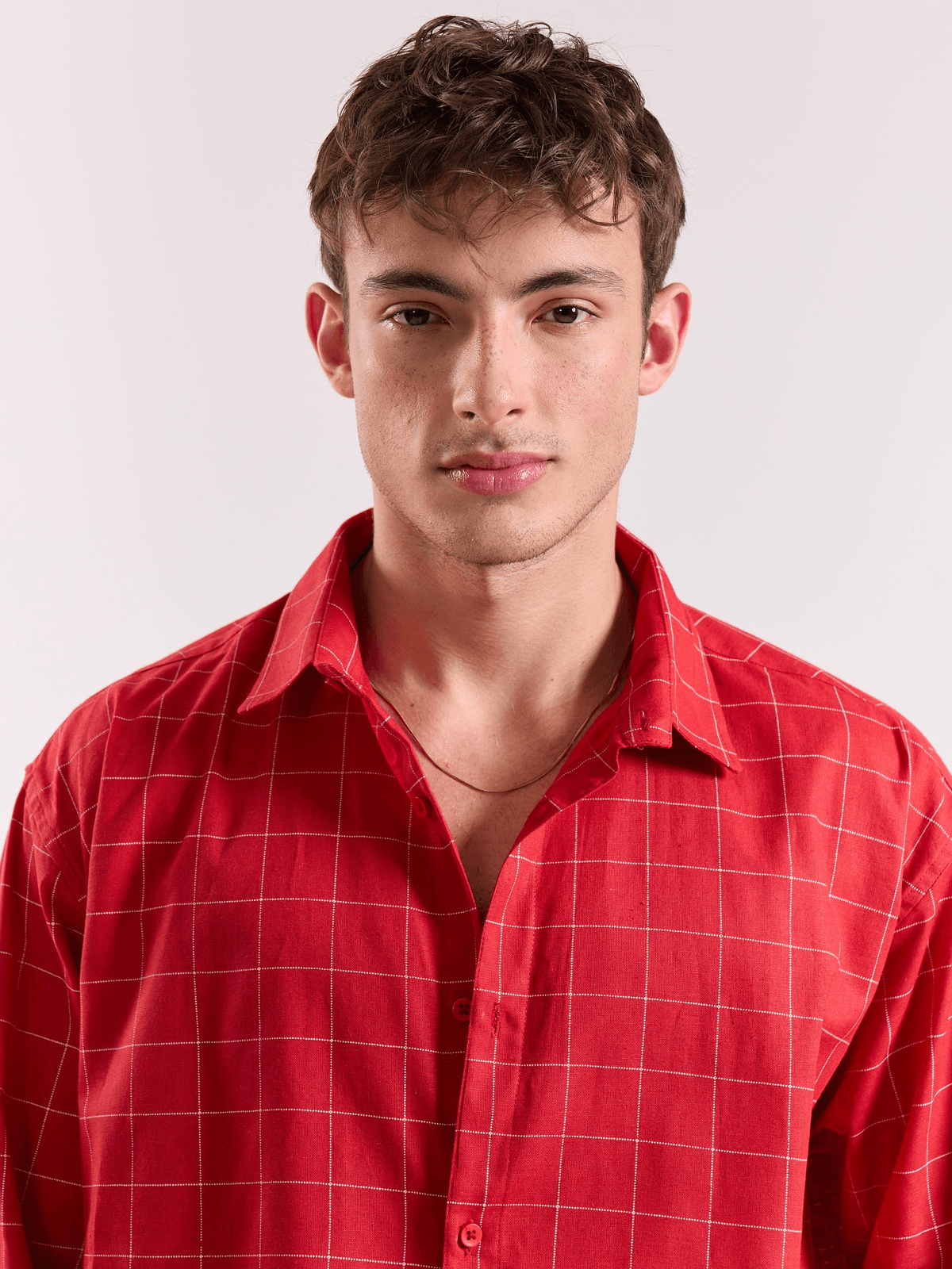 Red Checkered Linen Cropped Shirt - View 3 - Superr*