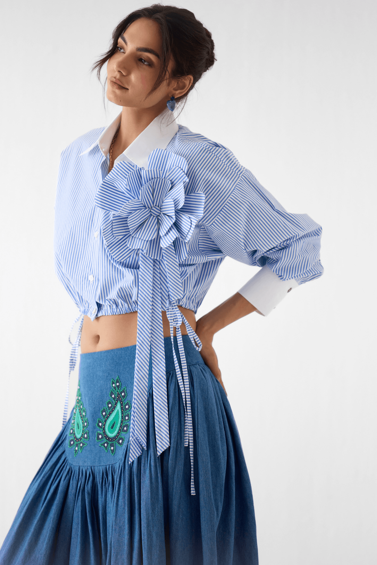AZURE CROP SHIRT - View 2 - Superr*