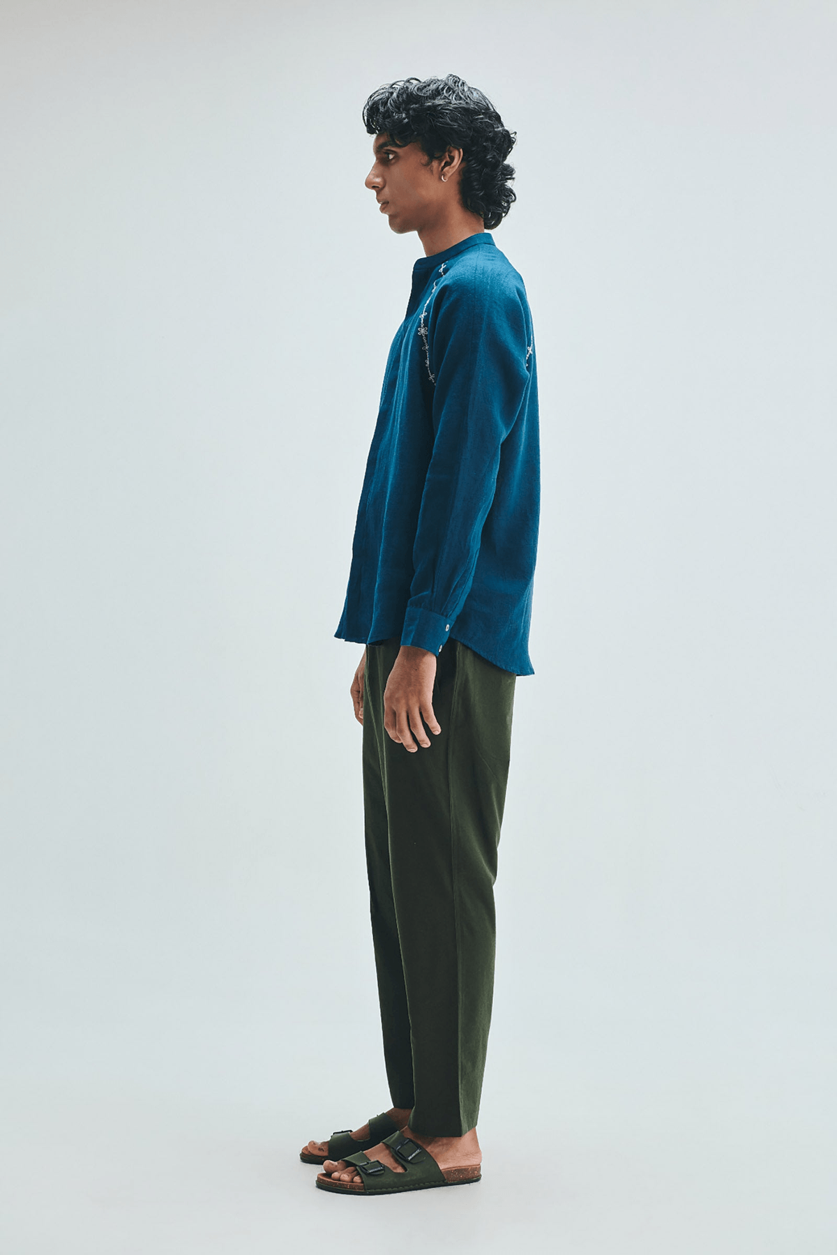 Indigo Linen Embroidered Men's Raglan Shirt - View 4 - Superr*