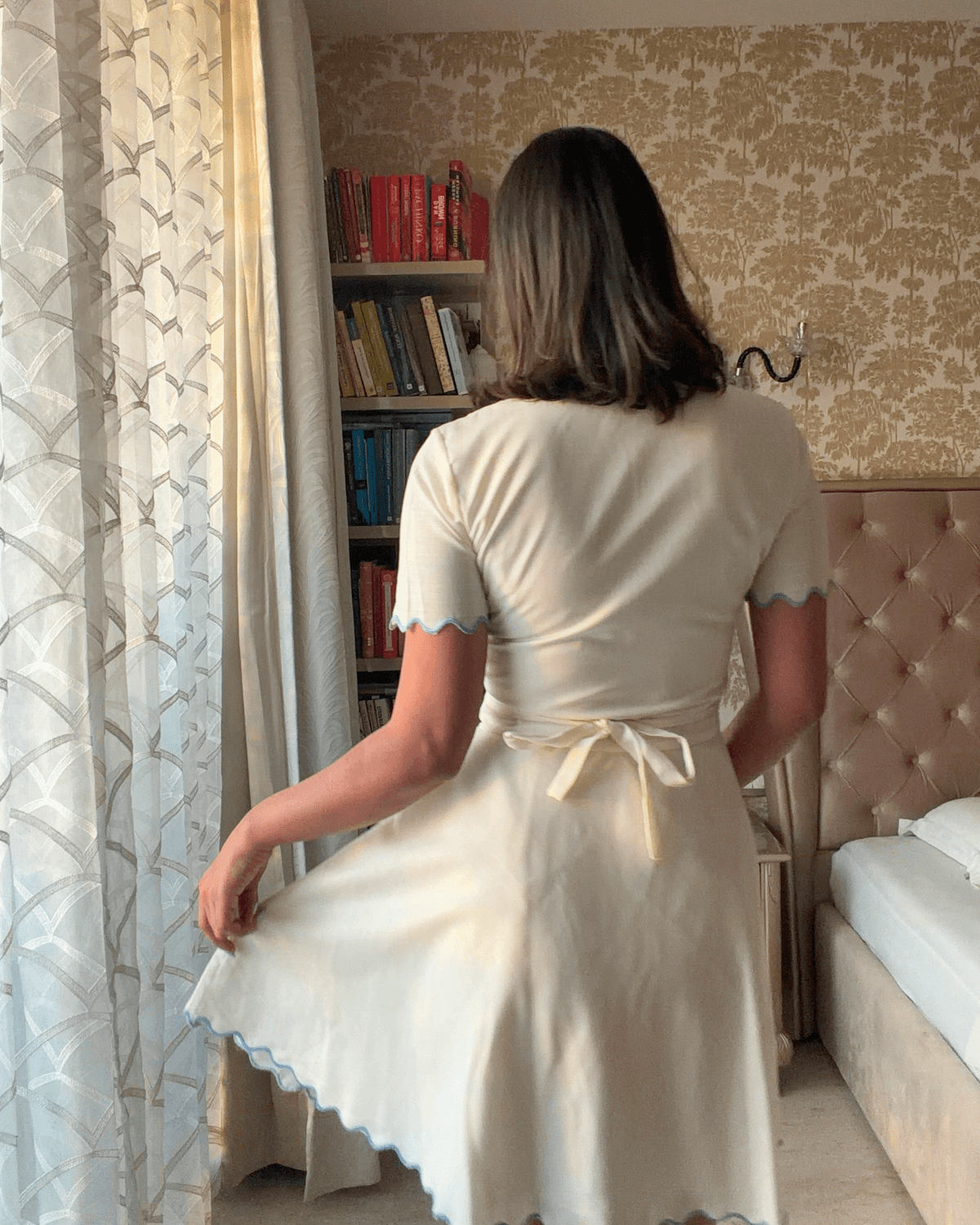 Eloise Bridgerton dress - View 2 - Superr*