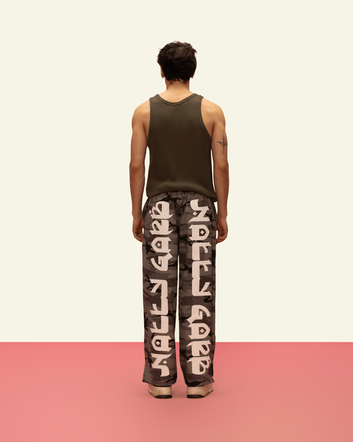 SIG. CAMO NG JOGGER(GREY) - View 2 - Superr*