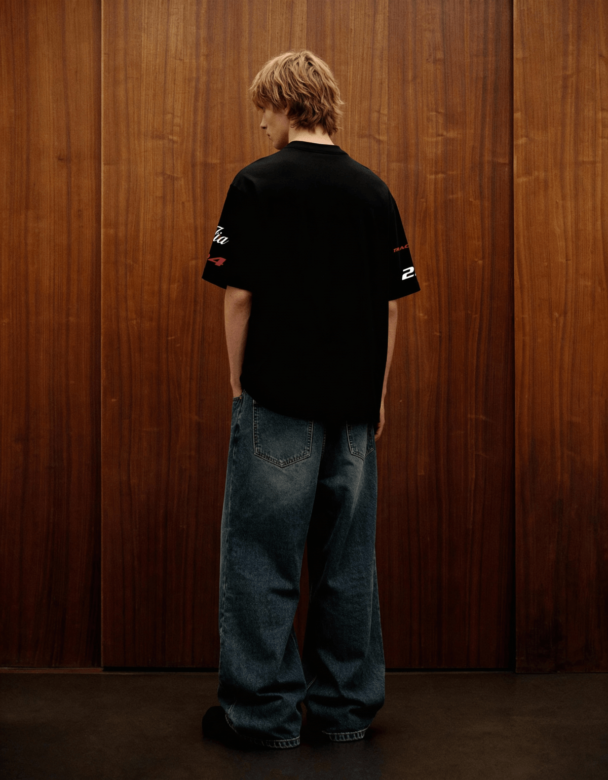 Fast Feel Heavyweight-Oversized T-Shirt - View 3 - Superr*