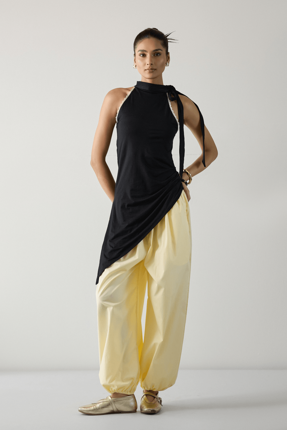 Rogue asymmetric top- Black - View 3 - Superr*
