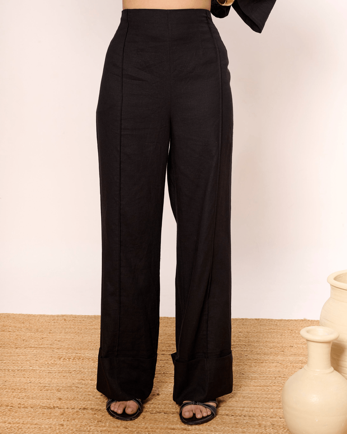 Black High Waist Pintuck Linen Pants - View 4 - Superr*