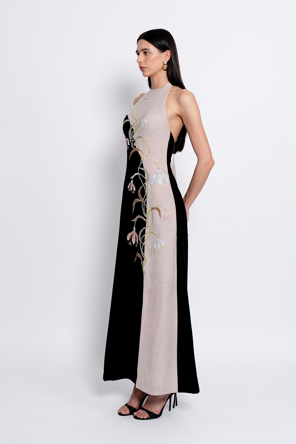 Aroha gown - View 2 - Superr*