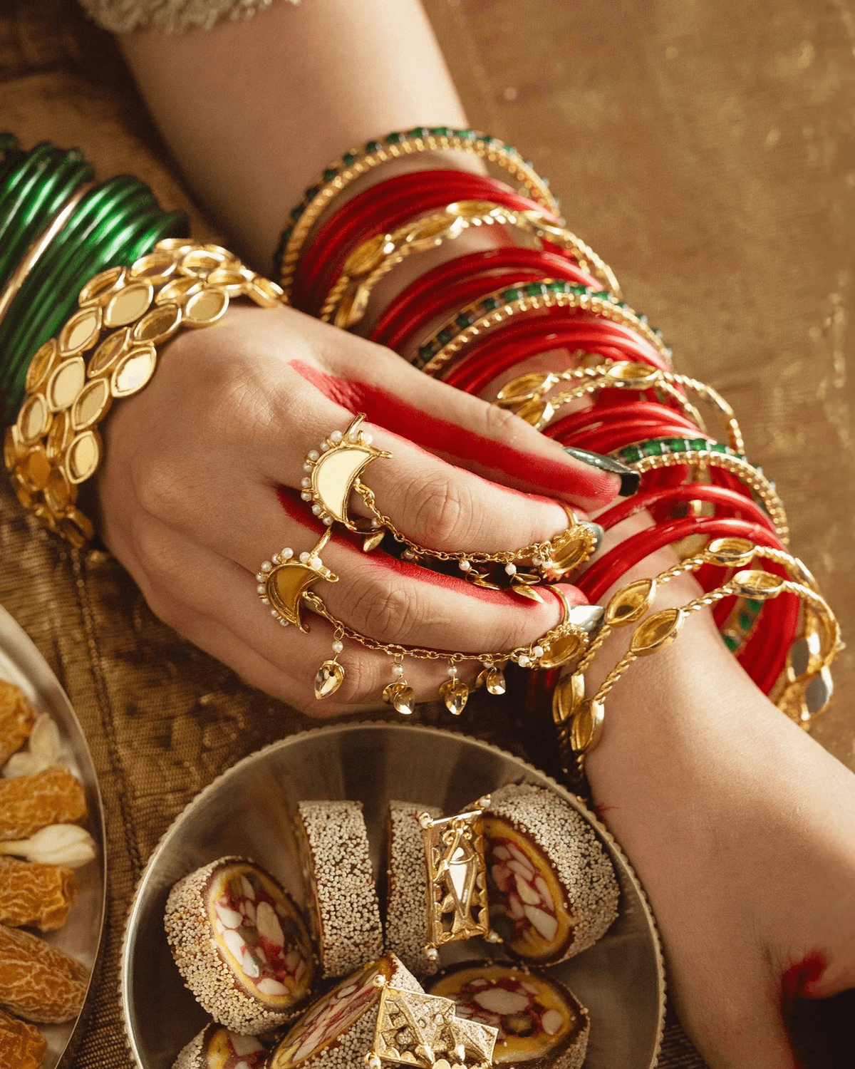 Darpan Goonj Ring - View 3 - Superr*