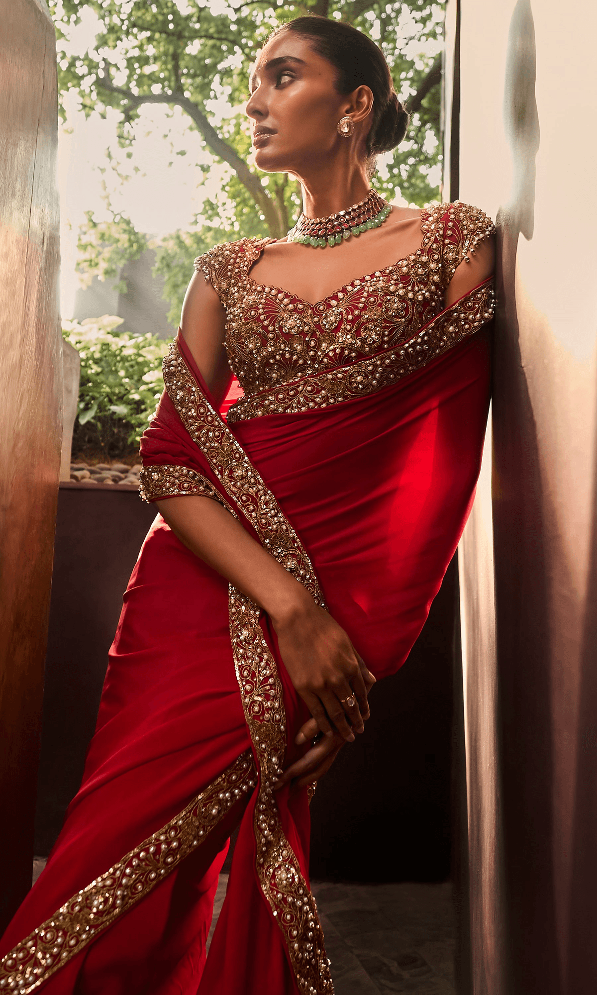 Red Saree Set - View 2 - Superr*