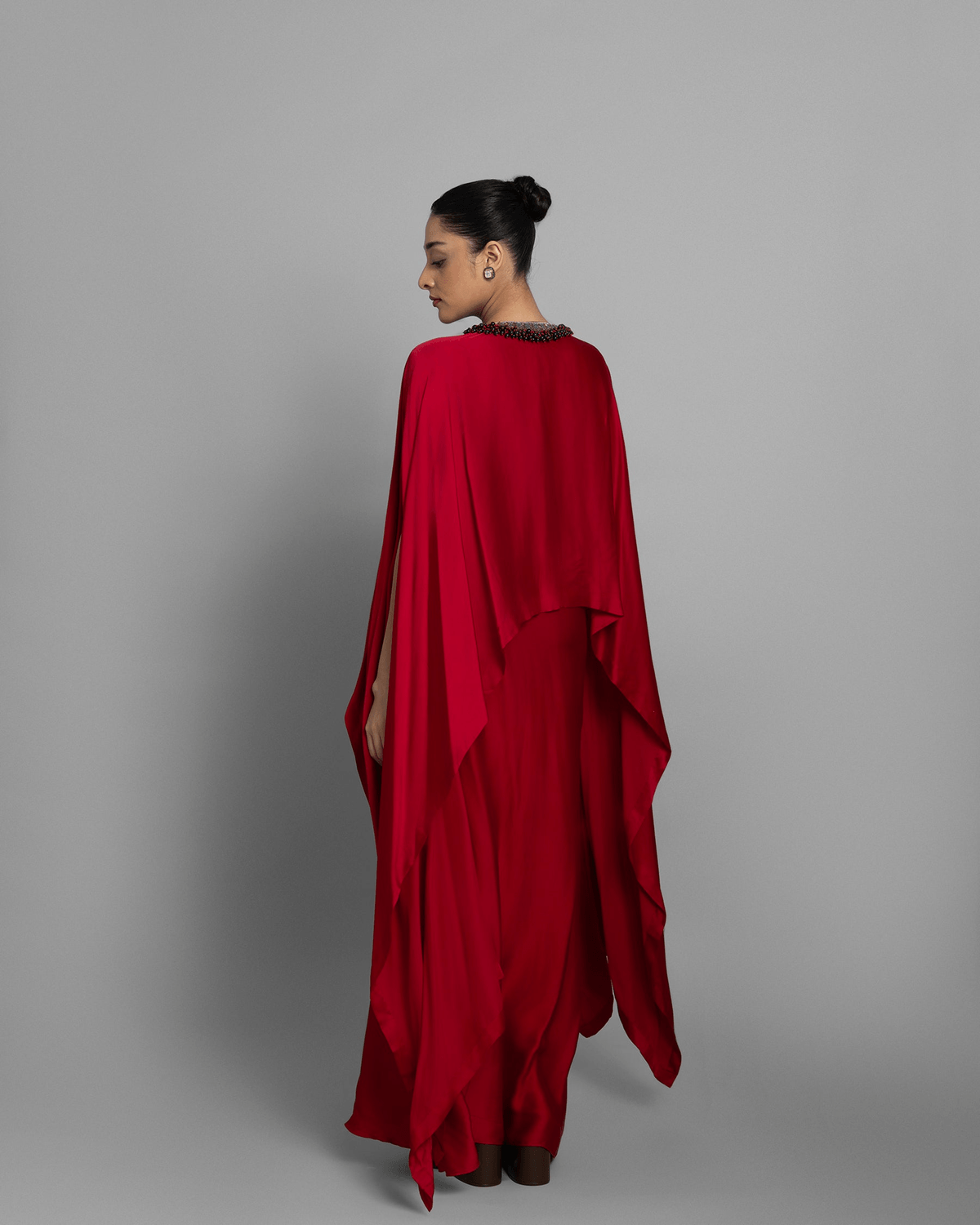 ANTIQUE ZARDOZI HIGH-LOW KAFTAN SET - View 4 - Superr*