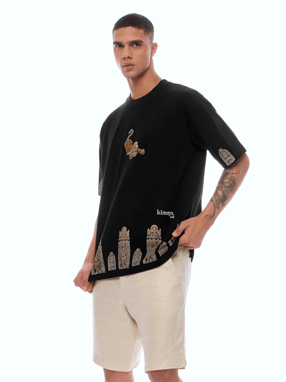 TGR-BLCK [UNISEX] T-SHIRT - View 3 - Superr*