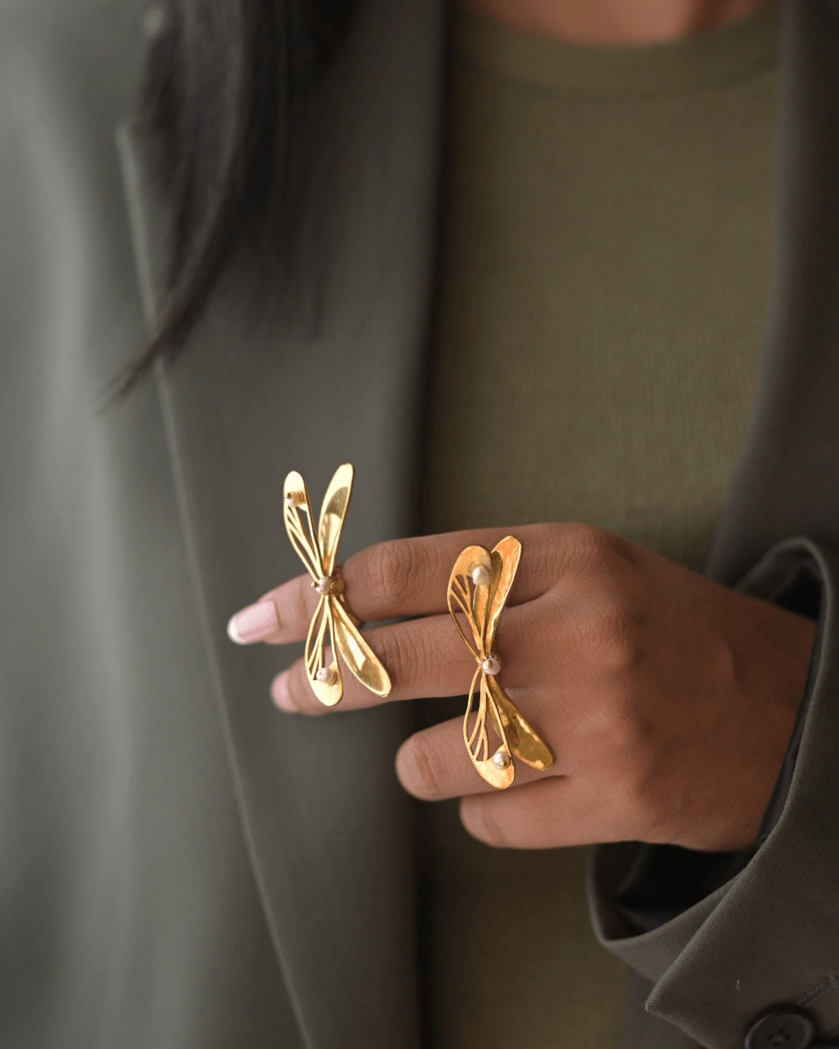 Dragonfly Ring - View 3 - Superr*