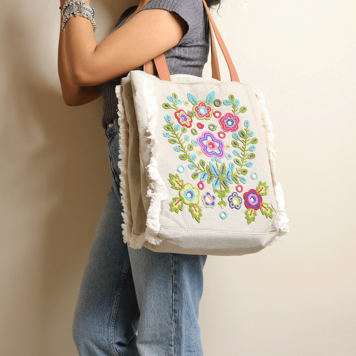 Flowered Urban Chic Tote - View 4 - Superr*