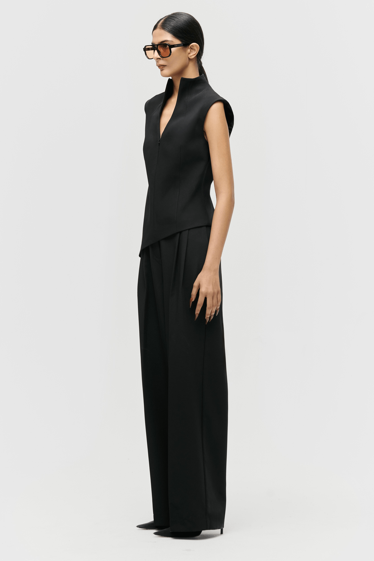 Carved Wide-Leg Set - View 2 - Superr*