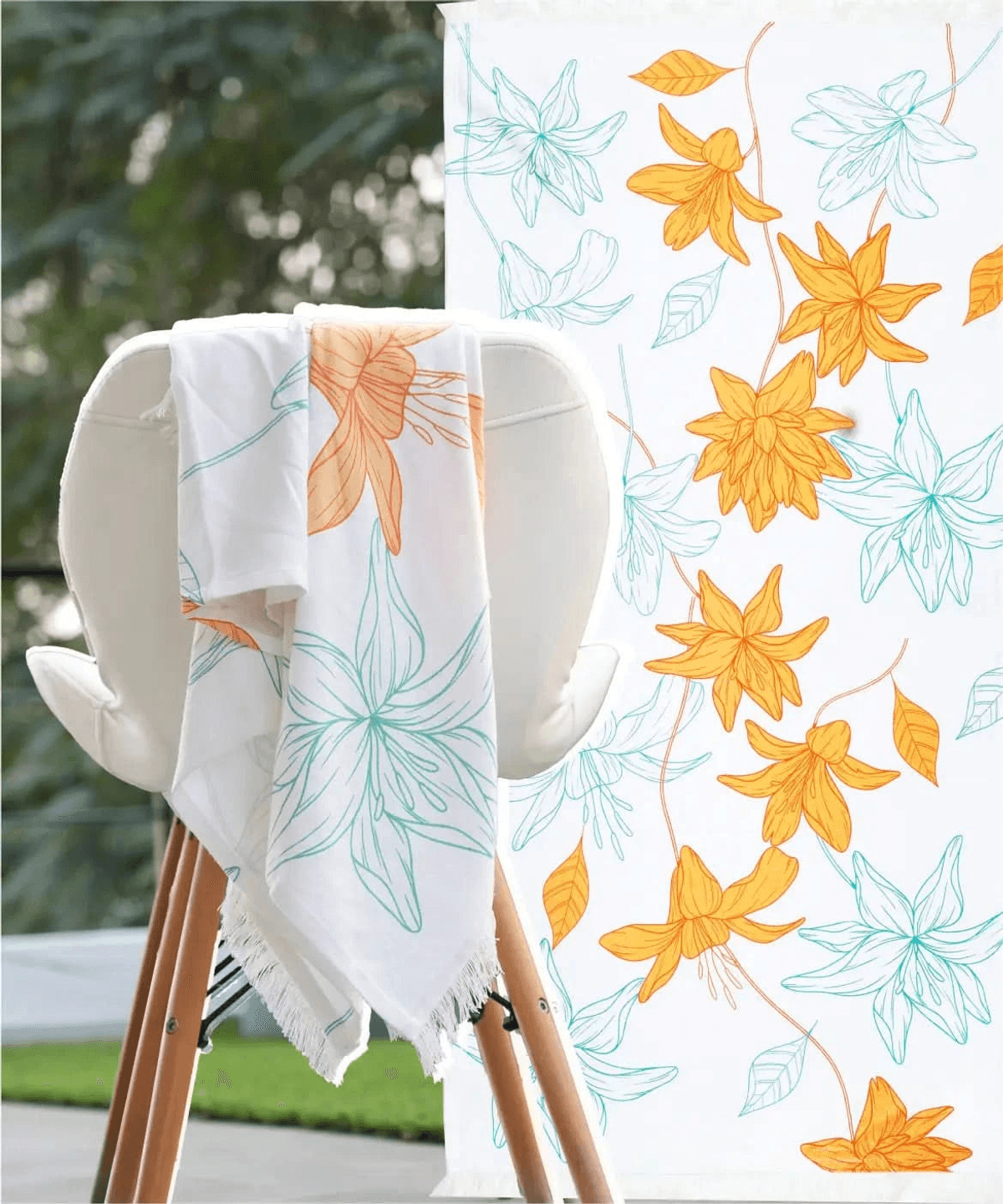 Sunlit Bloom Bamboo Bath Towel | 200 GSM | 70 X 140 cm - View 2 - Superr*
