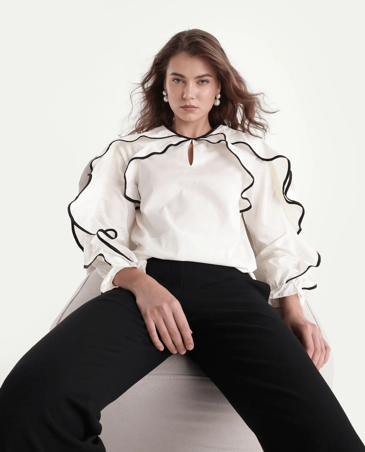 Rareism Women's Janparah White Cotton Blend Crew Neck Regular Plain Top
