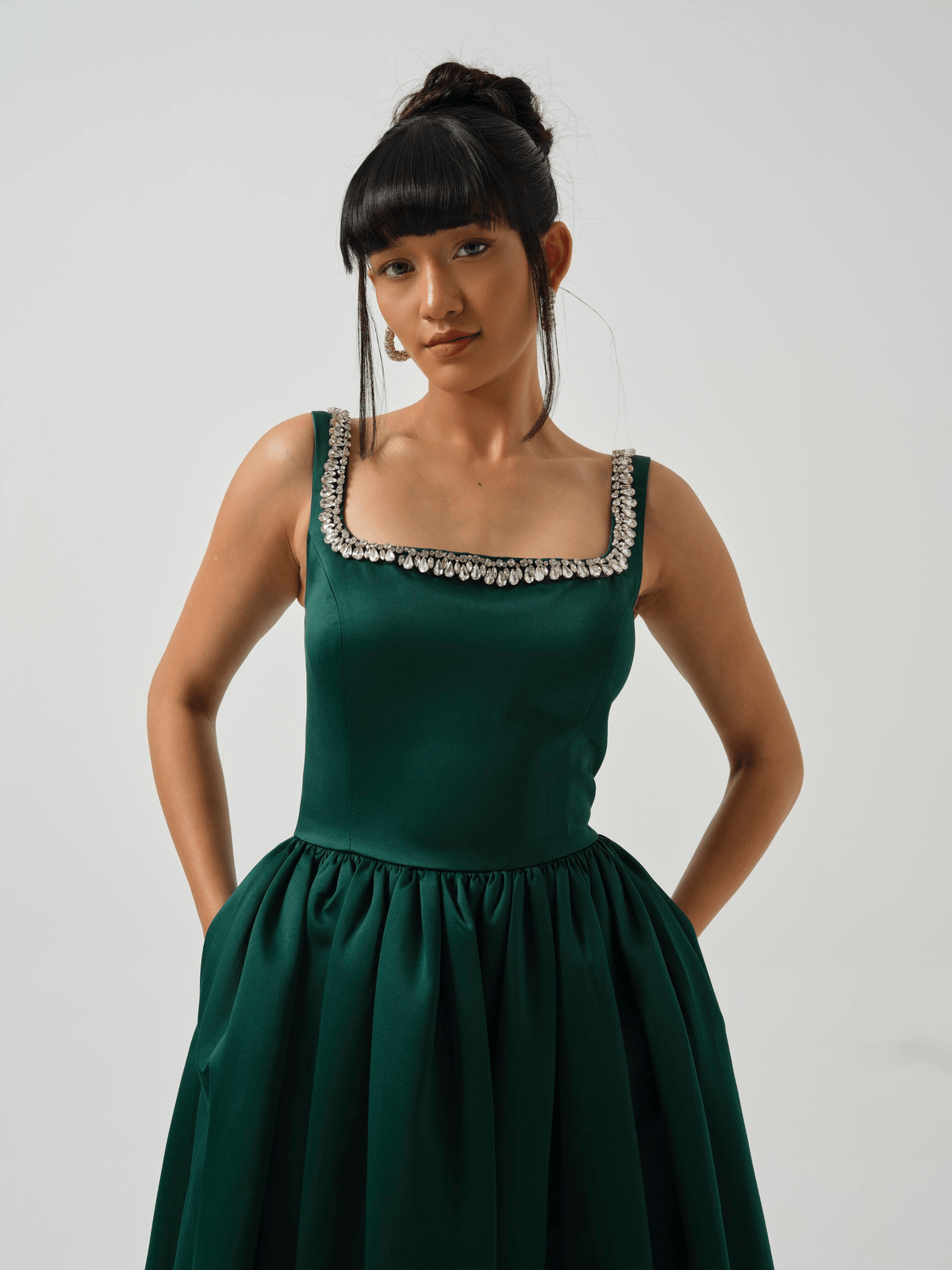 ELOWE -A T-length dress with stone detailing on neck. - View 2 - Superr*