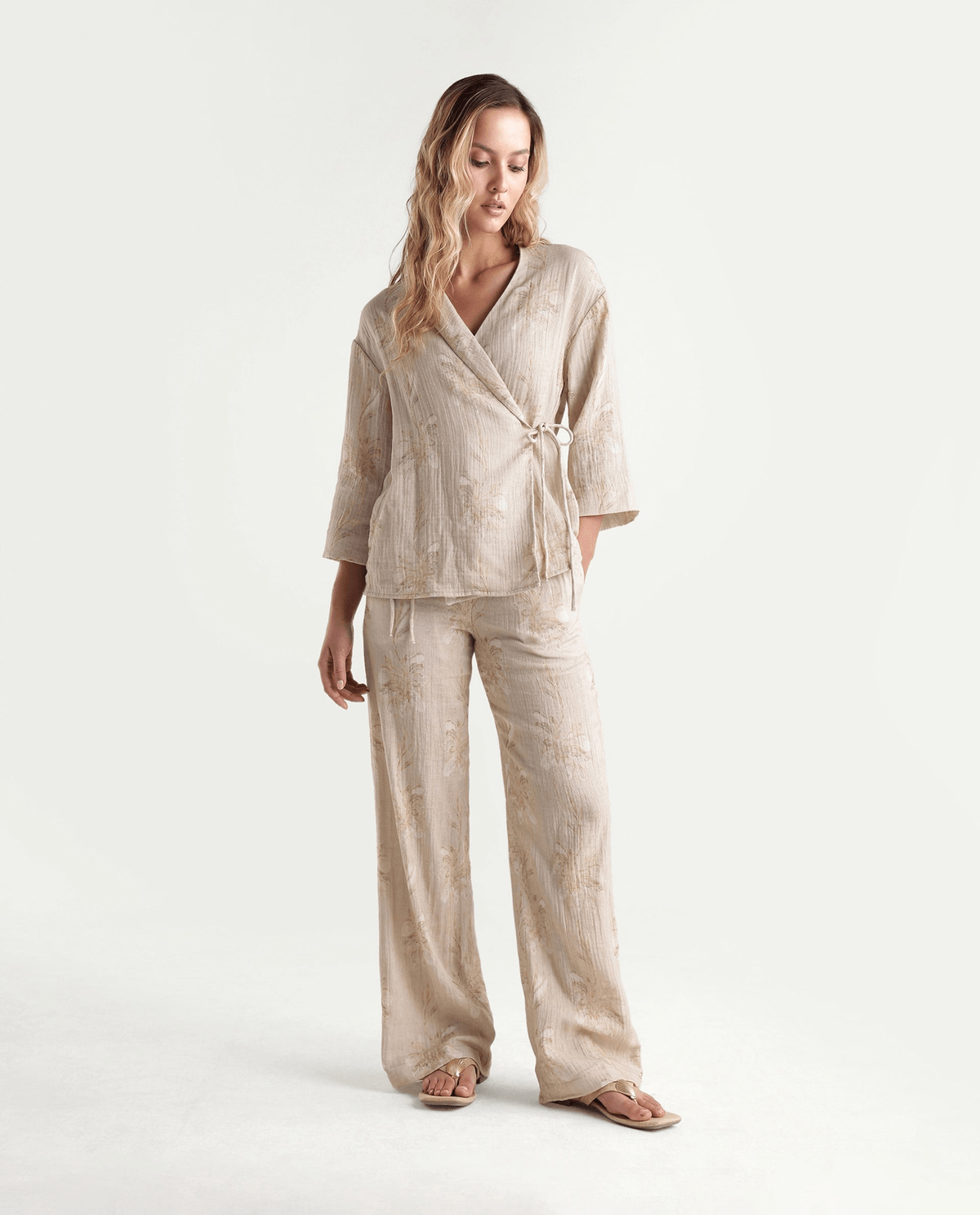 Rareism Women's Kloe-B Beige Floral Print Cotton Regular Regular Length Trouser - View 4 - Superr*