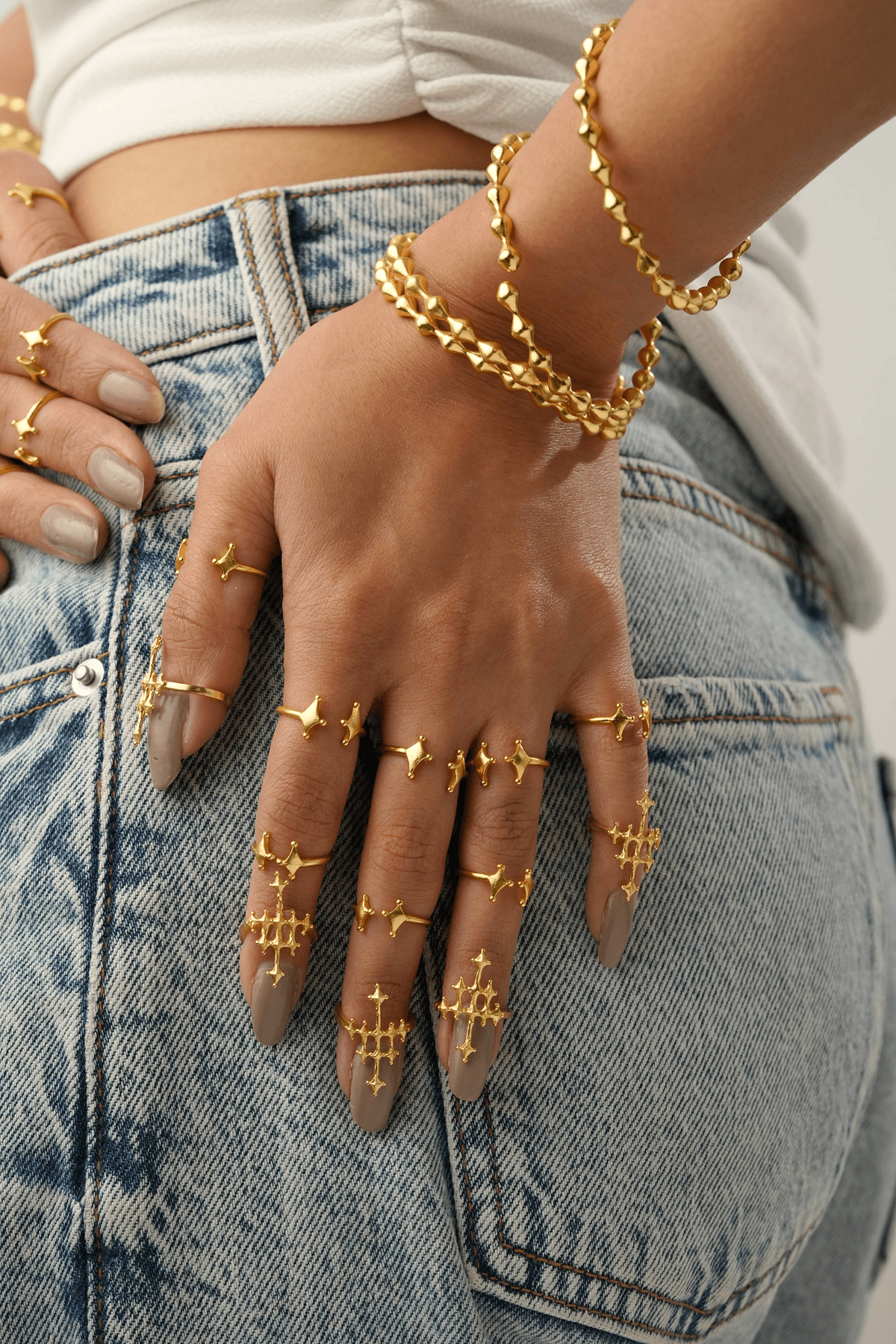 Robin Nail Toppers - View 2 - Superr*