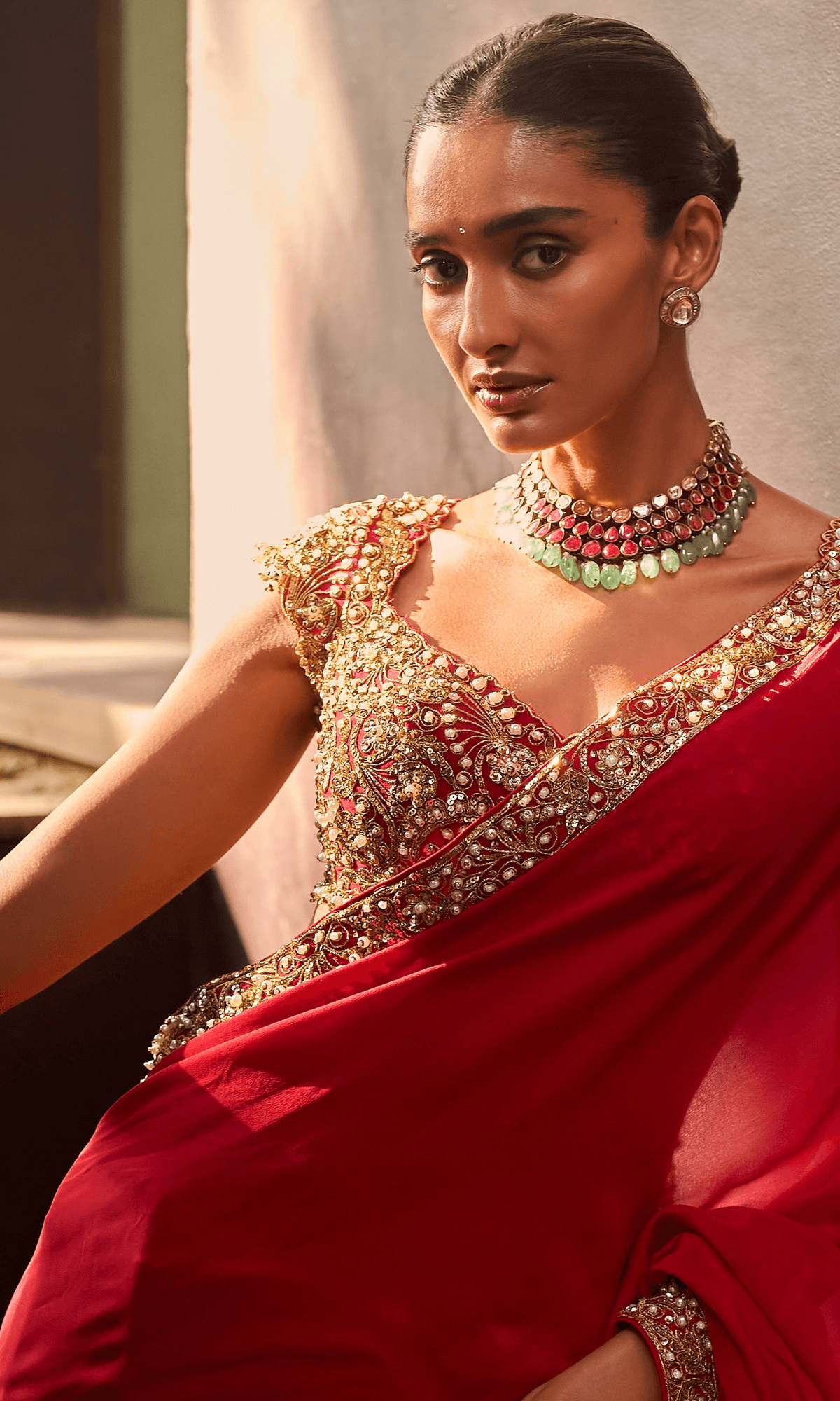 Red Saree Set - View 4 - Superr*