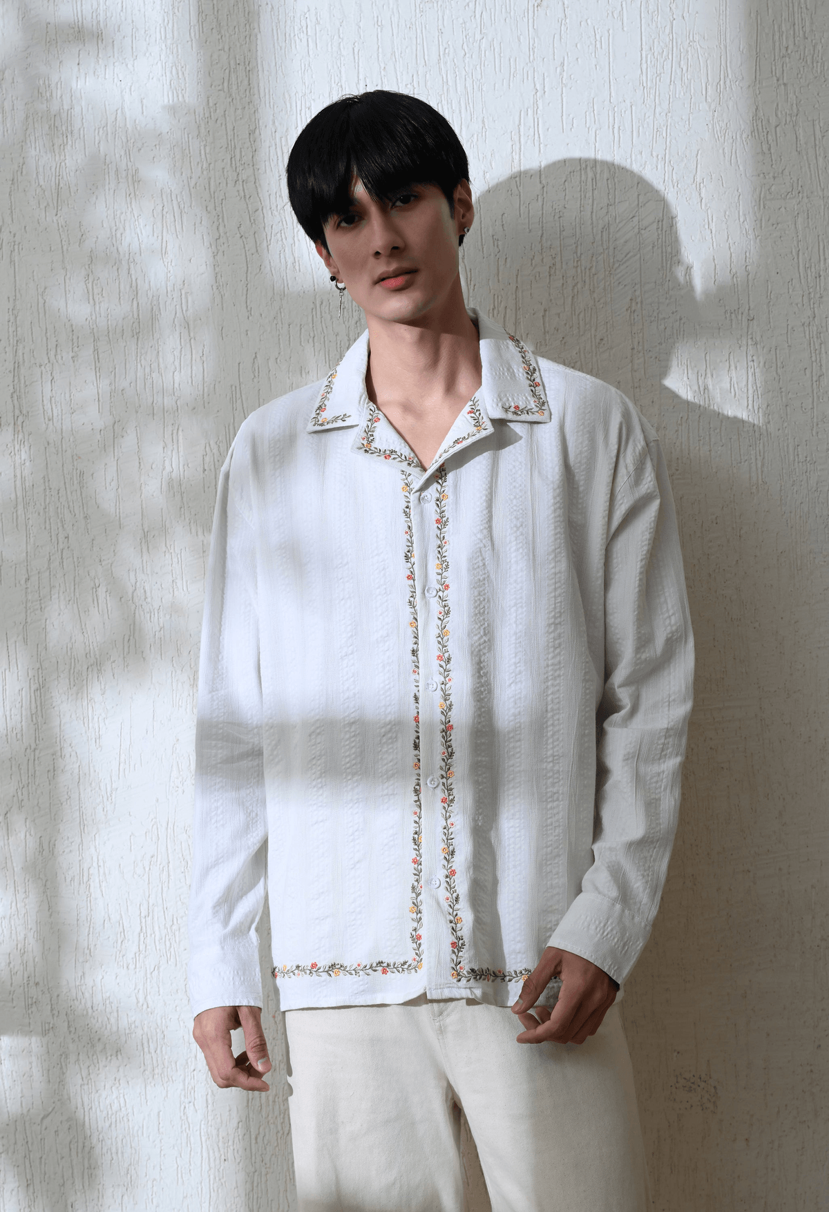 Men White Edge Floral Embroidered Shirt - View 3 - Superr*