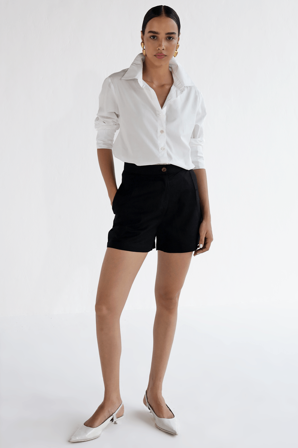 Bold Black- Cotton Linen Shorts - View 4 - Superr*