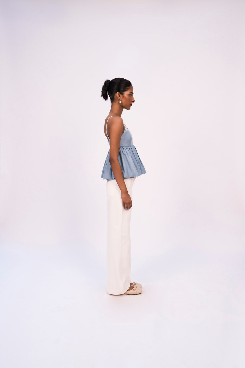 HIGH WAISTED JEANS - View 4 - Superr*