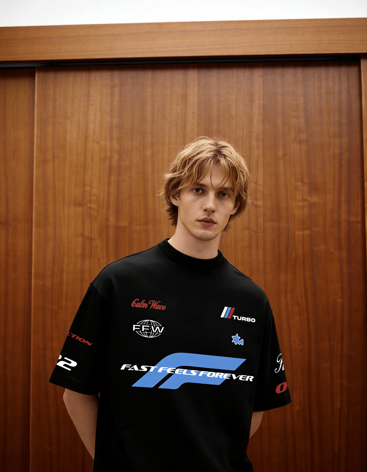 Fast Feel Heavyweight-Oversized T-Shirt - View 4 - Superr*