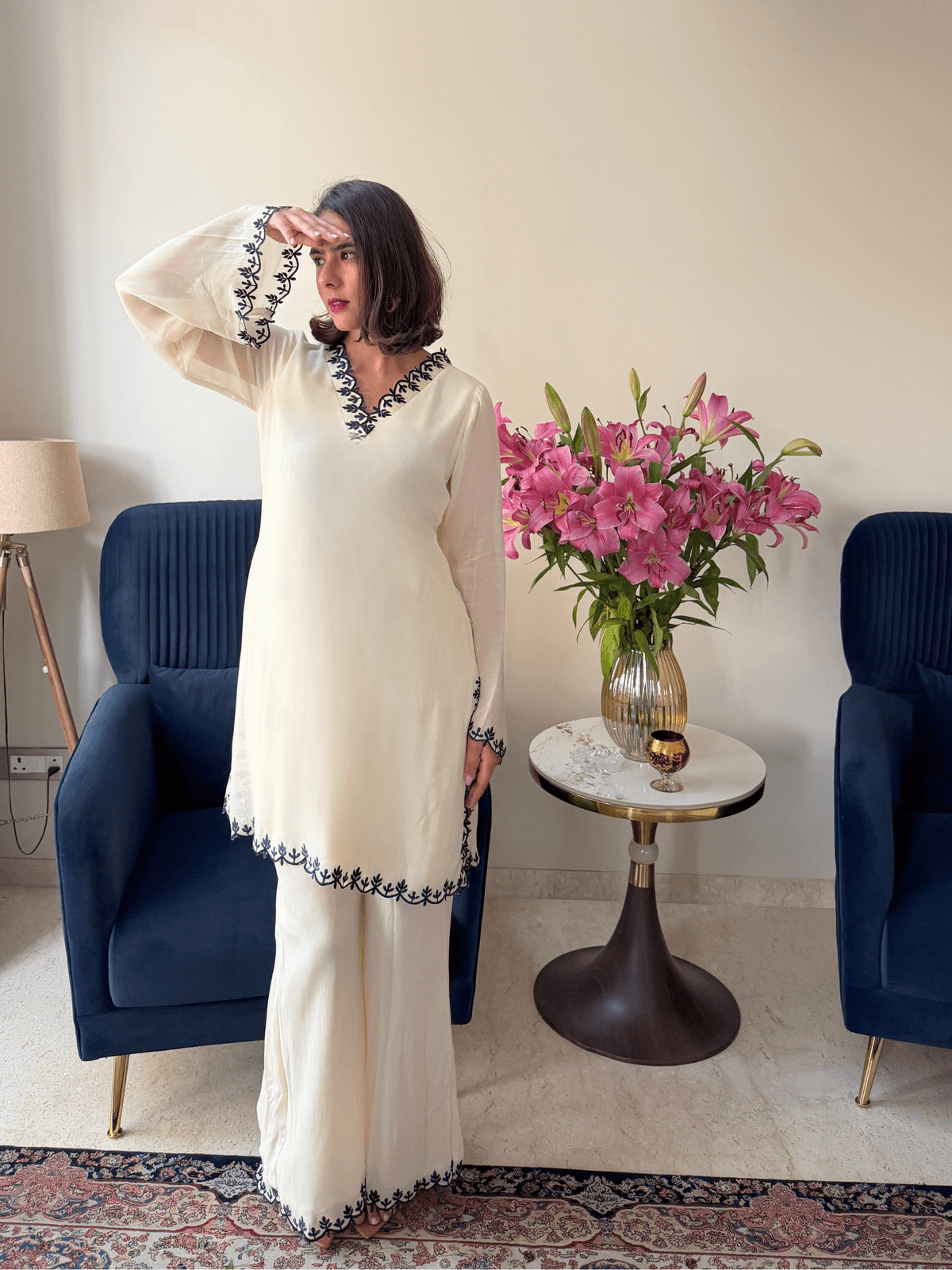 Seher Suit - View 3 - Superr*